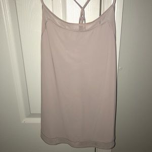 Lululemon tank barely worn